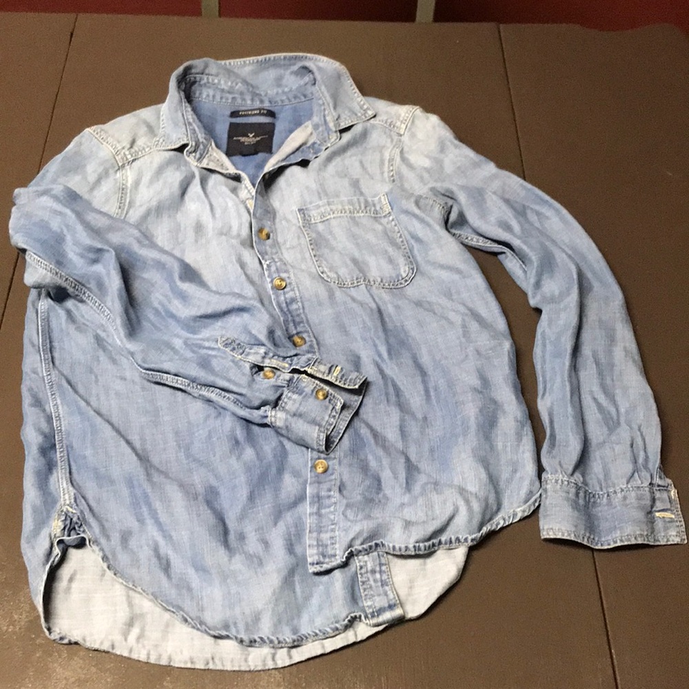 Denim long sleeve button up